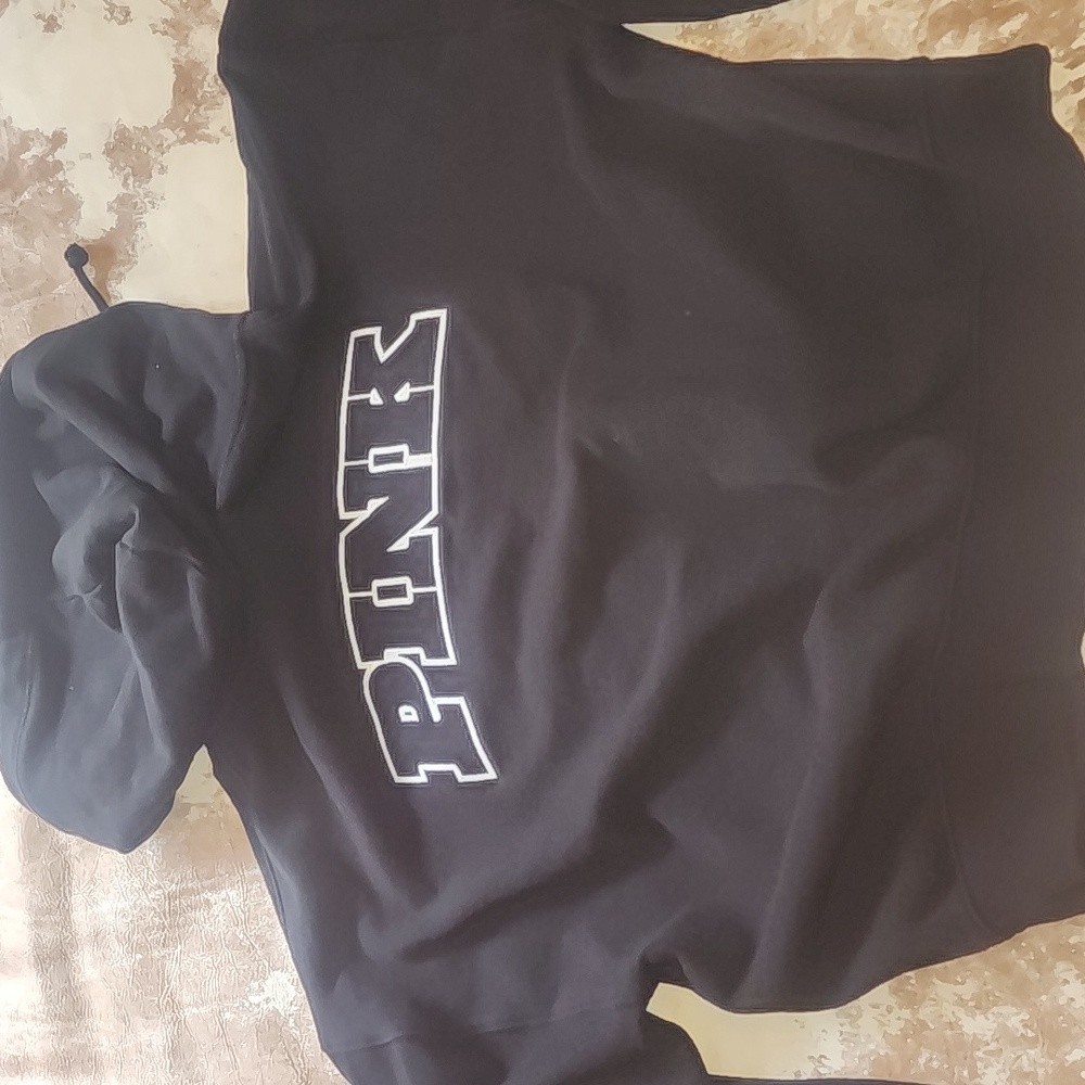 Pink VS Ivy Fleece Black Zip-Up Hoodie. Size: Oversized Small